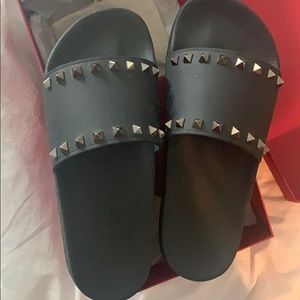 Authentic Valentino Rockstud Pool Slides  Size 41
